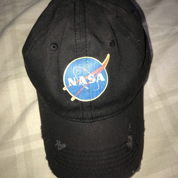 NASA Hat - Picture 1 of 4